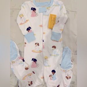 The Beaufort bonnet prayer night nights footed